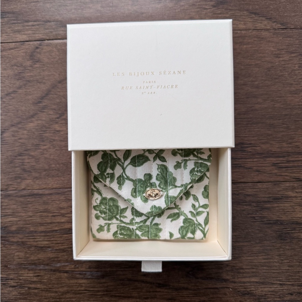 NWT Sezane Jewelry Box with Green Floral Pouch - Picture 2 of 3